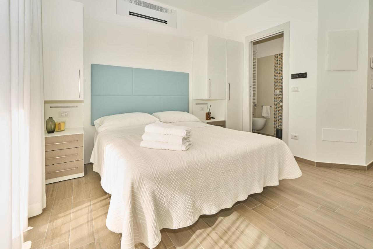 Hotel Doge Alba Adriatica Exterior foto